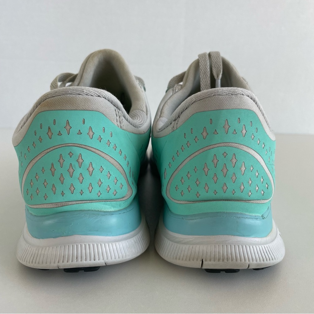 Nike Free Run 3.0 V4 Running Shoes in Tropical Twist Blue Women's Size 8 - Picture 11 of 12